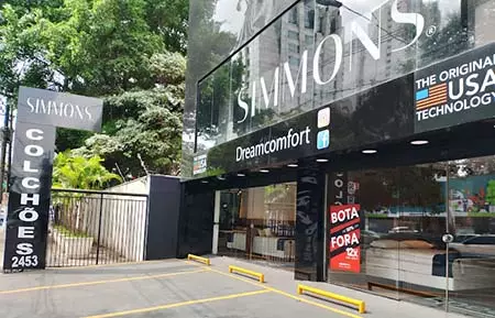 Simmons Indianópolis